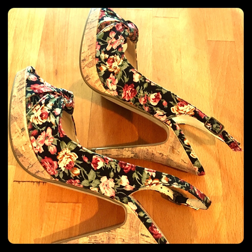 Black Floral Print Platform Heels